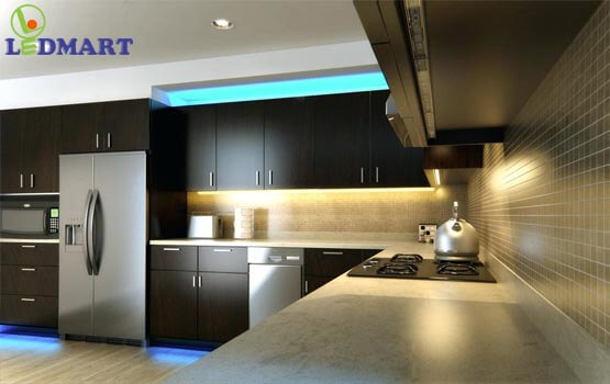 Tận hưởng lợi ích của hệ thống đèn LED tủ bếp với khả năng tiết kiệm năng lượng, làm nổi bật đồ đạc trong tủ và tạo không gian bếp rực rỡ hơn. Xem hình ảnh thi công để thấy được sự khác biệt mà hệ thống đèn LED mang lại!